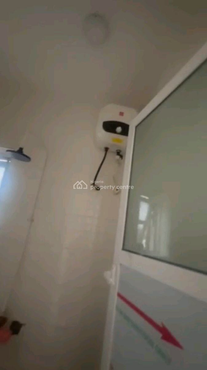 Standard and Executive Mini Flat, Makoko, Makoko, Yaba, Lagos, Mini Flat (room and Parlour) for Rent