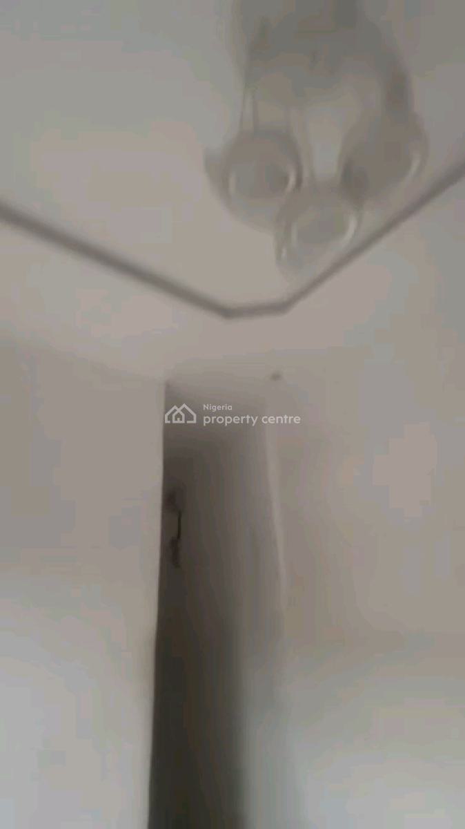 Standard and Executive Mini Flat, Makoko, Makoko, Yaba, Lagos, Mini Flat (room and Parlour) for Rent