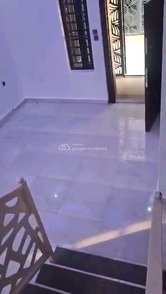 Standard 3 Bedroom Terrace Duplex, Medinat Estate, Medina, Gbagada, Lagos, Terraced Duplex for Rent