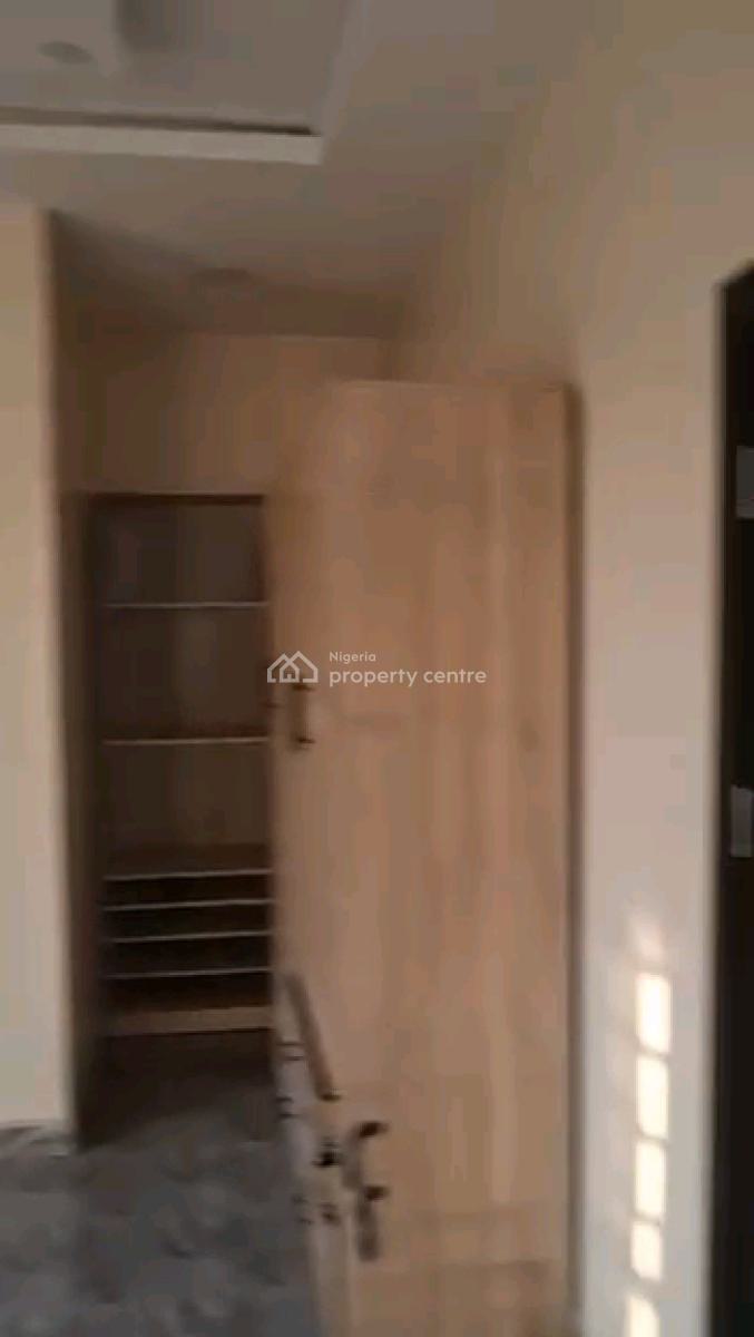 Standard 3 Bedroom Terrace Duplex, Medinat Estate, Medina, Gbagada, Lagos, Terraced Duplex for Rent