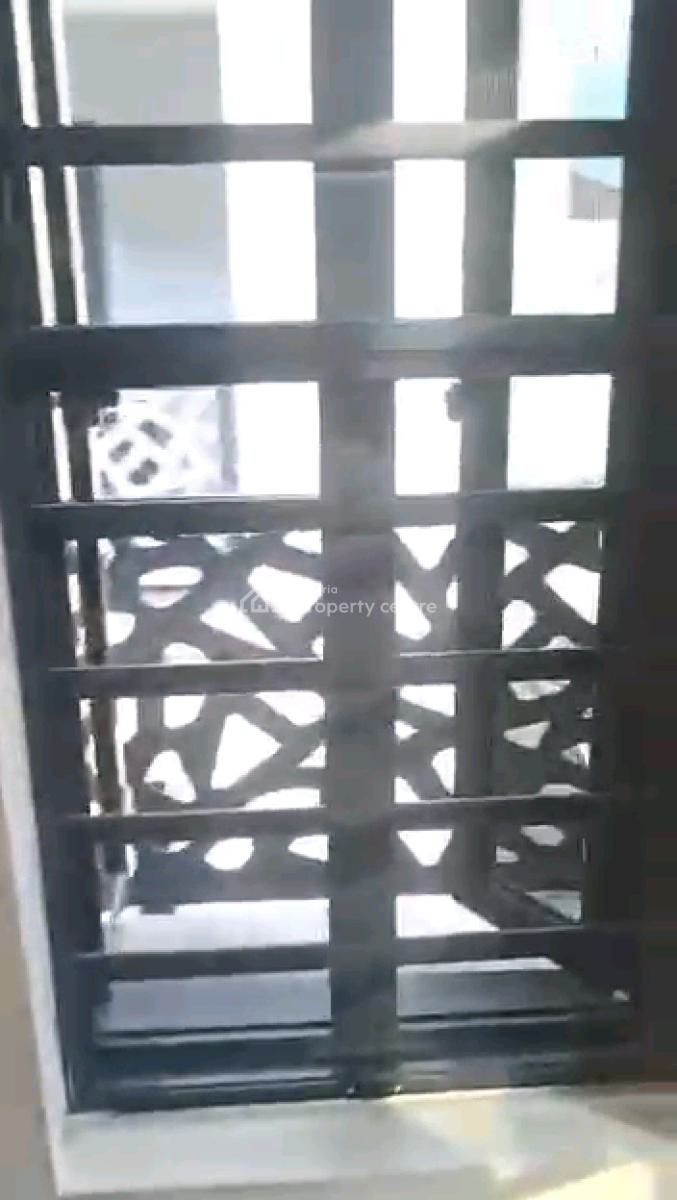 Standard 3 Bedroom Terrace Duplex, Medinat Estate, Medina, Gbagada, Lagos, Terraced Duplex for Rent