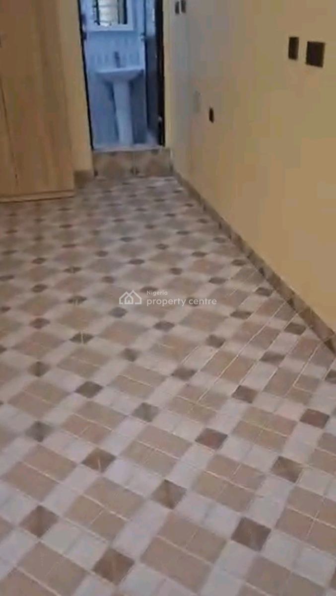 Standard 3 Bedroom Terrace Duplex, Medinat Estate, Medina, Gbagada, Lagos, Terraced Duplex for Rent