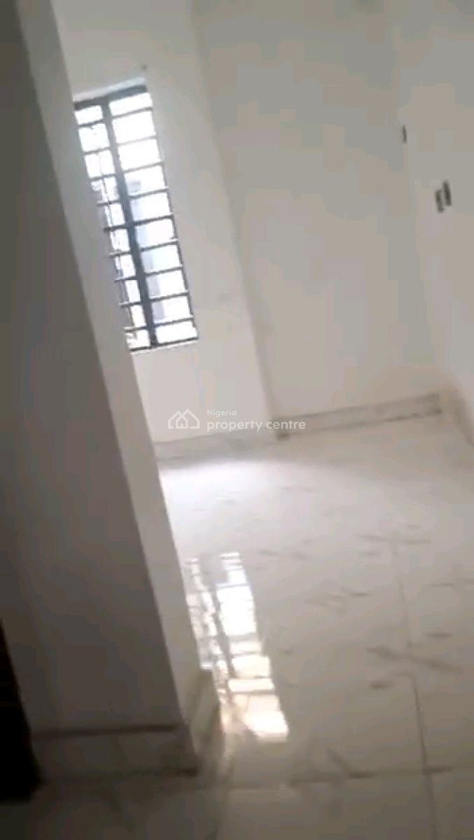 Standard 3 Bedroom Terrace Duplex, Medinat Estate, Medina, Gbagada, Lagos, Terraced Duplex for Rent
