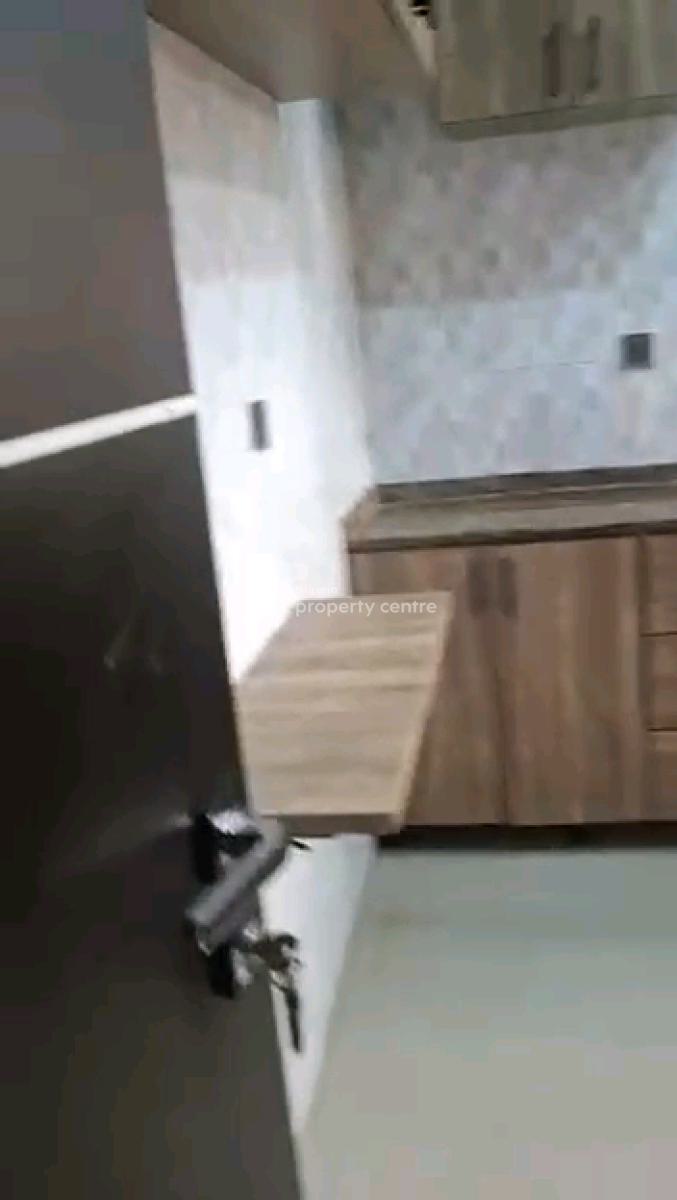 Standard 3 Bedroom Terrace Duplex, Medinat Estate, Medina, Gbagada, Lagos, Terraced Duplex for Rent