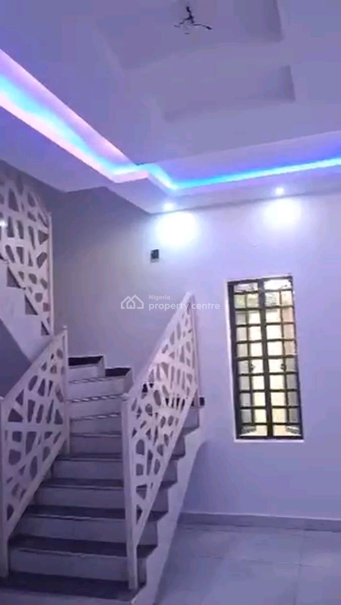 Standard 3 Bedroom Terrace Duplex, Medinat Estate, Medina, Gbagada, Lagos, Terraced Duplex for Rent
