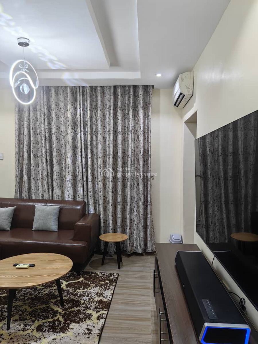Luxury 1 Bedroom Apartment, No 32 Libreville Street, Wuse 2, Abuja, Flat / Apartment Short Let