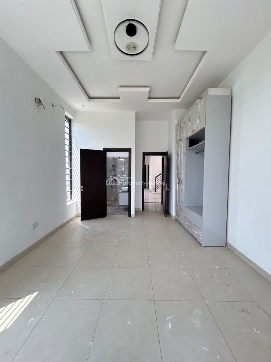 5 Bedroom Detached Duplex with Bq, Osapa, Lekki, Lagos, Detached Duplex for Sale