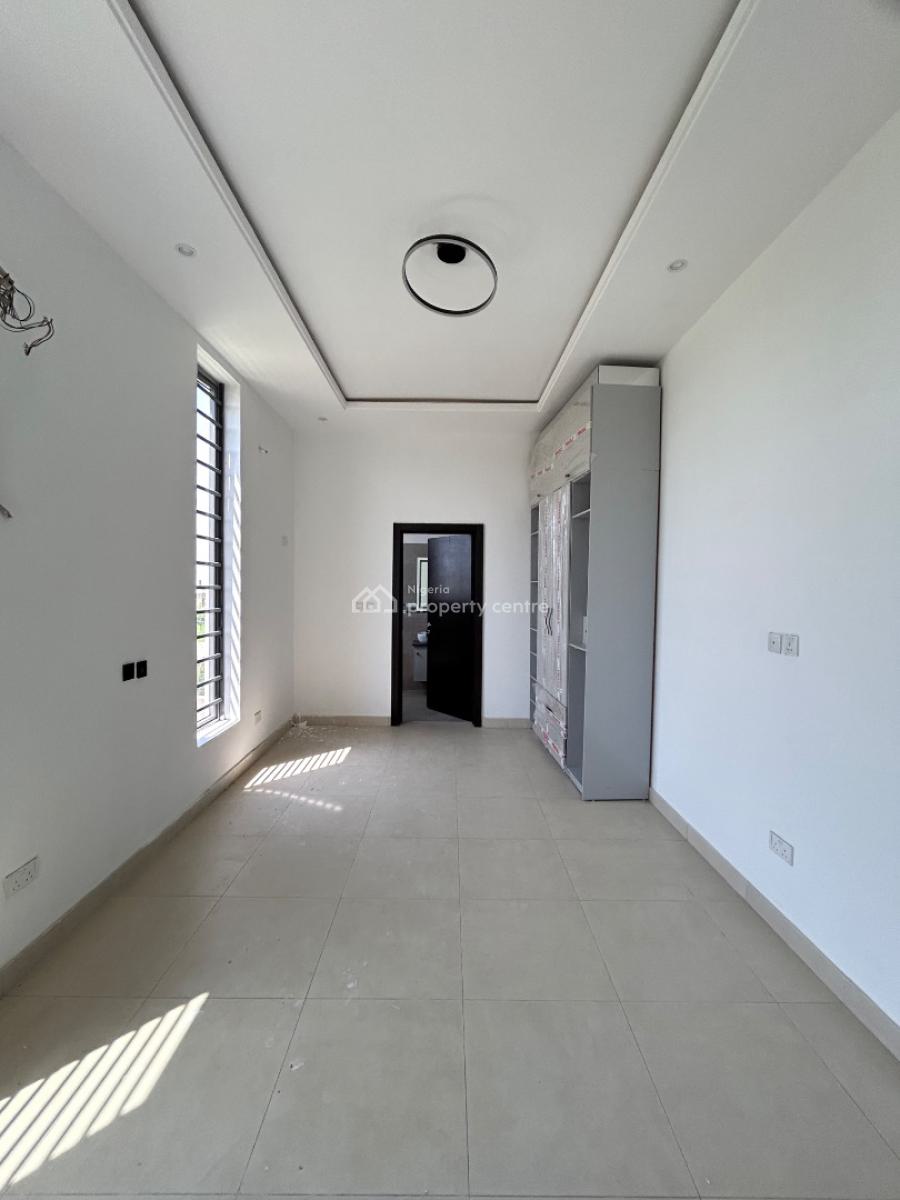 5 Bedroom Detached Duplex with Bq, Osapa, Lekki, Lagos, Detached Duplex for Sale