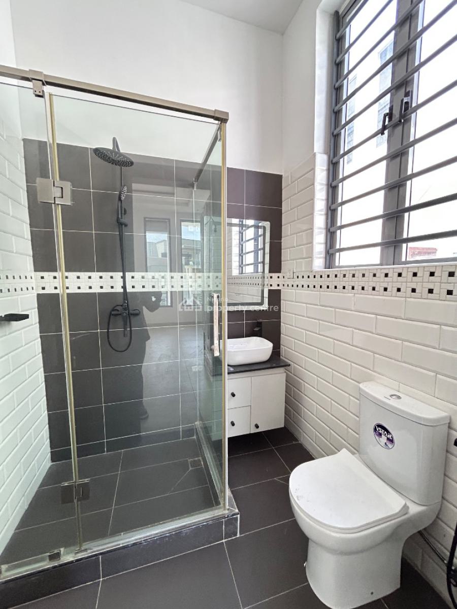 5 Bedroom Detached Duplex with Bq, Osapa, Lekki, Lagos, Detached Duplex for Sale