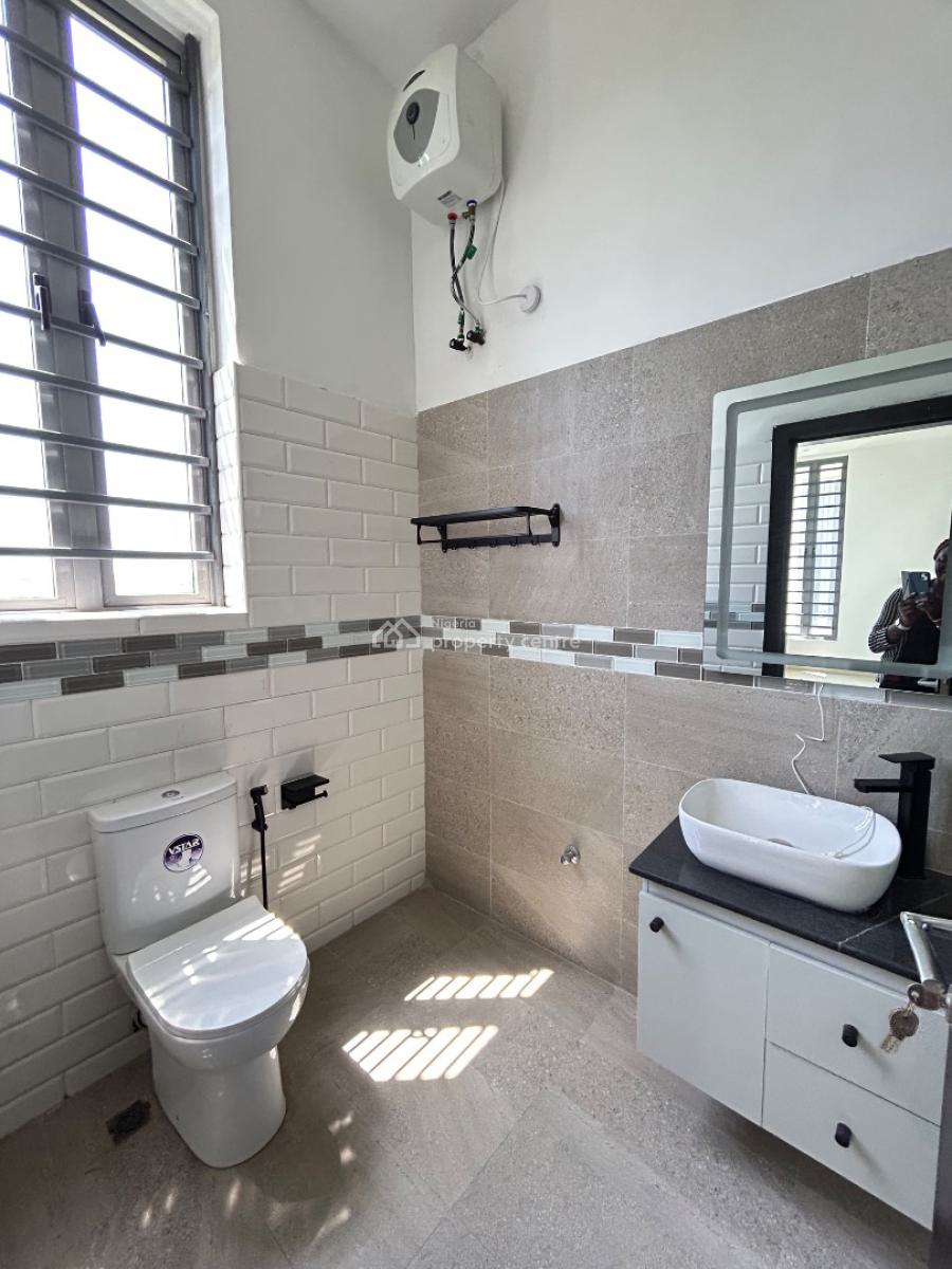 5 Bedroom Detached Duplex with Bq, Osapa, Lekki, Lagos, Detached Duplex for Sale