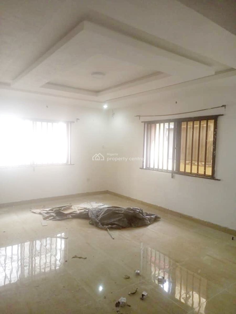 Luxury 3 Bedroom Flat, Gra Phase 1, Magodo, Lagos, Flat / Apartment for Rent