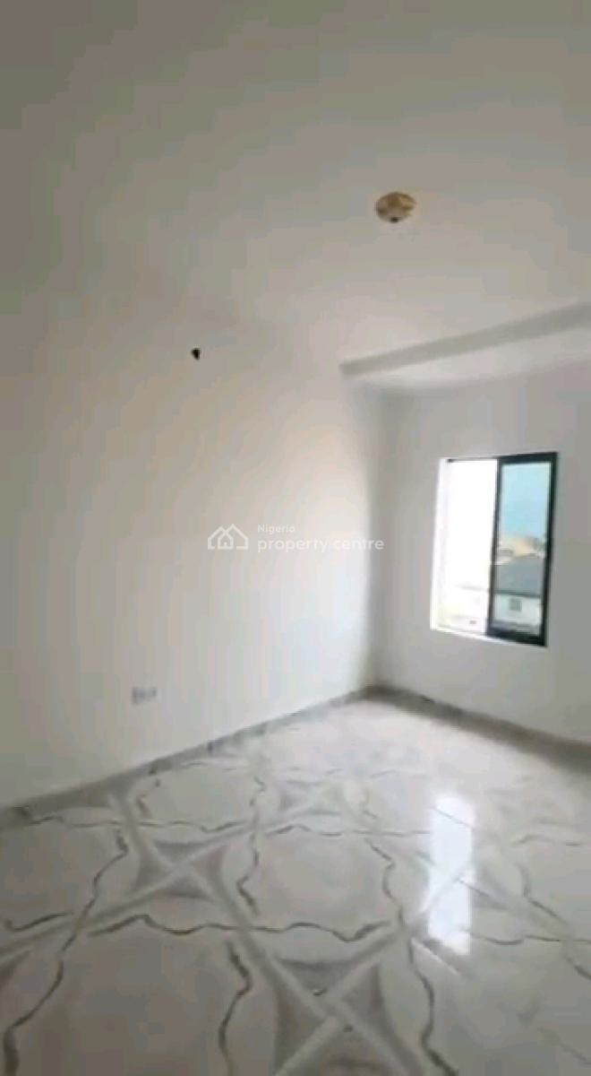 Standard and Newly Built 2 Bedroom Flat, Shomolu, Shomolu, Lagos, Flat / Apartment for Rent