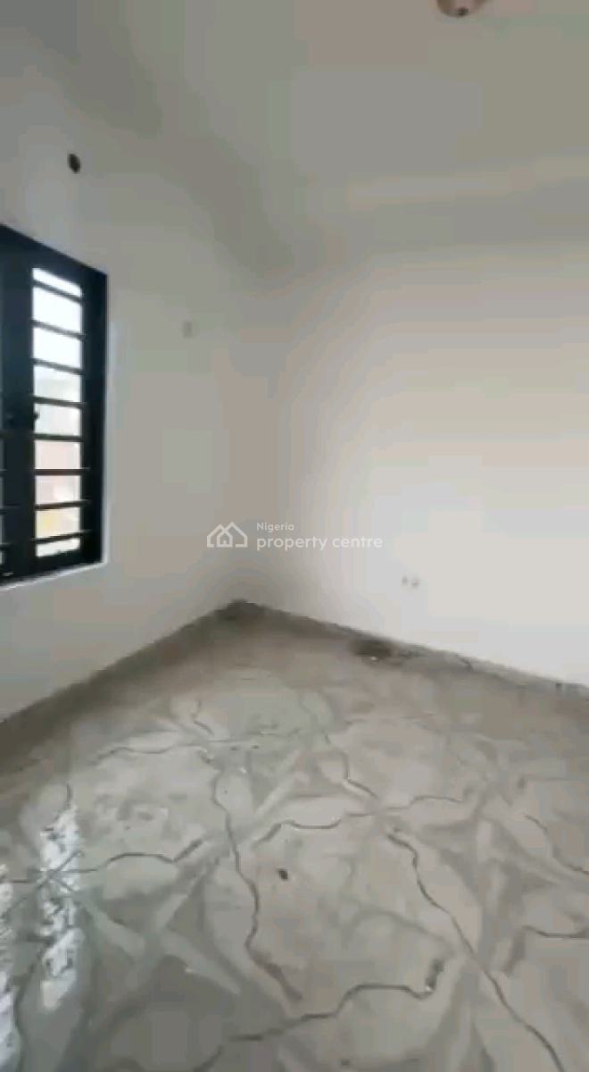 Standard and Newly Built 2 Bedroom Flat, Shomolu, Shomolu, Lagos, Flat / Apartment for Rent