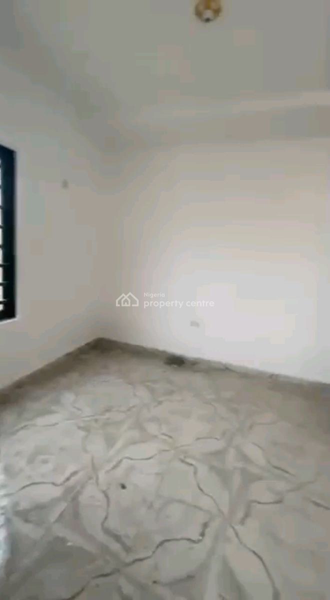 Standard and Newly Built 2 Bedroom Flat, Shomolu, Shomolu, Lagos, Flat / Apartment for Rent