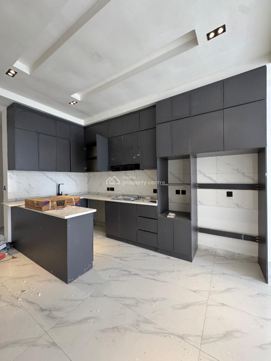 Spacious 2 Bedroom Apartment with Pool and Elevator in a Secure Estate, Ikate Elegushi, Lekki, Lagos, Flat / Apartment for Sale