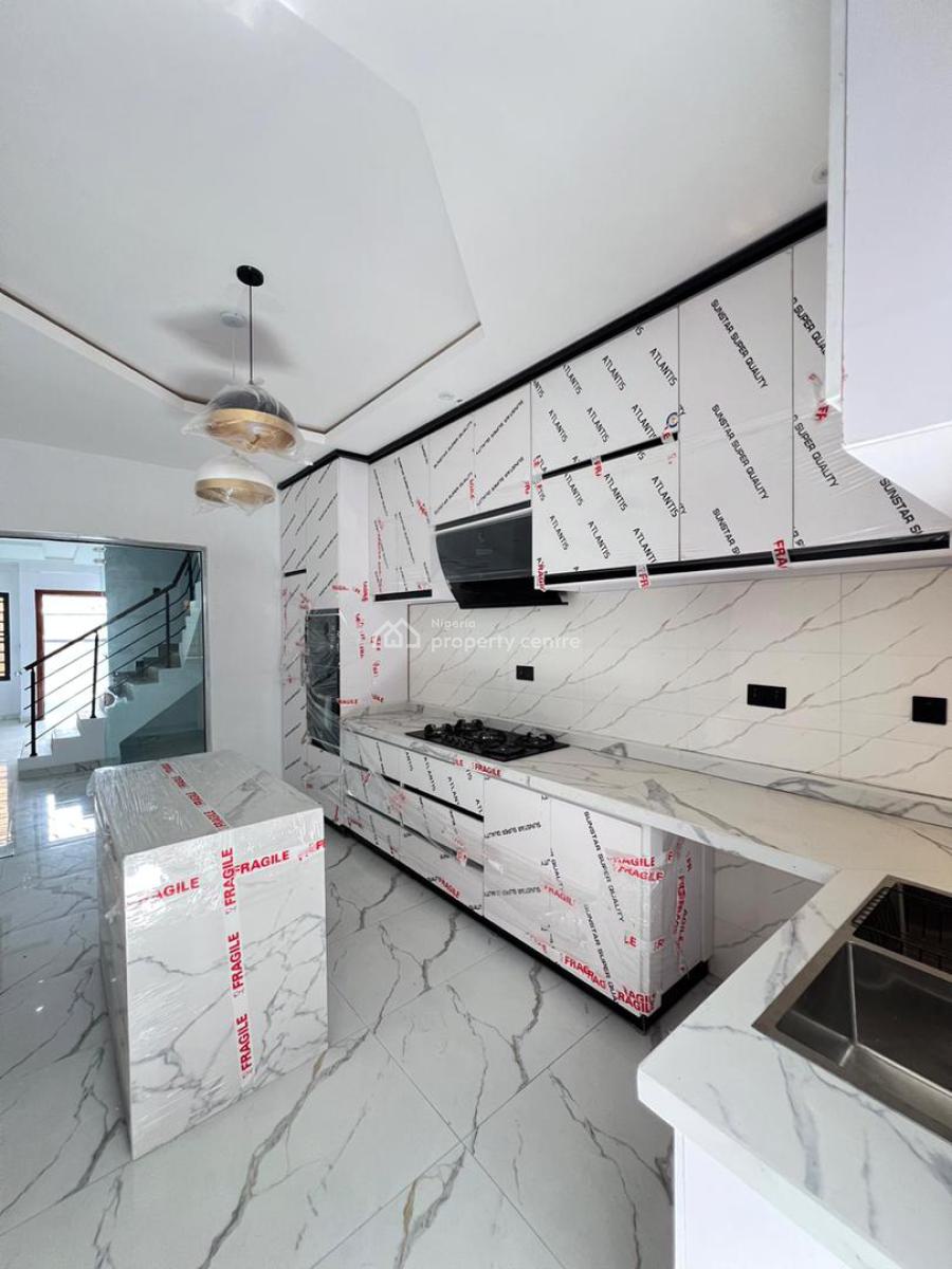 Luxurious Contemporary 3 Bedroom Deluxe Detached Duplex with Bq, Ikota, Lekki, Lagos, Terraced Duplex for Rent