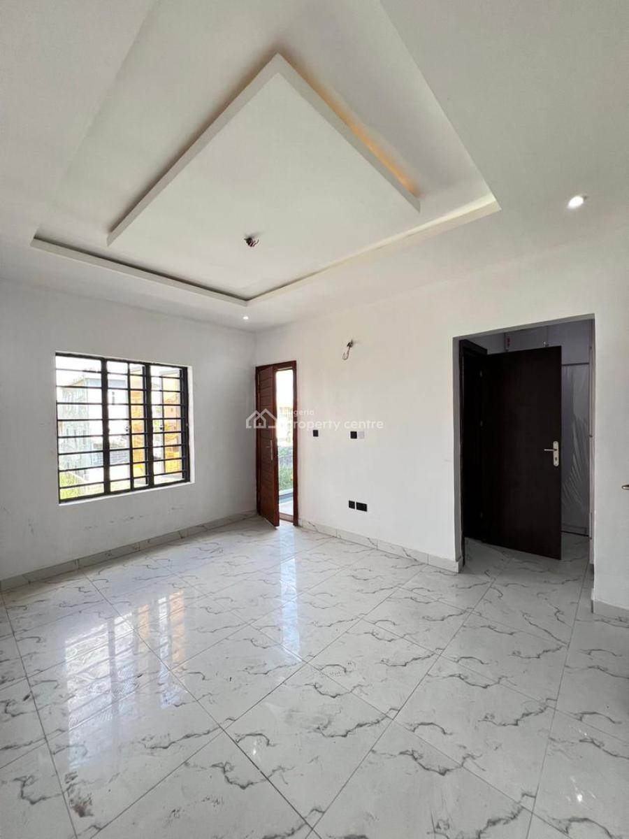 Luxurious Contemporary 3 Bedroom Deluxe Detached Duplex with Bq, Ikota, Lekki, Lagos, Terraced Duplex for Rent