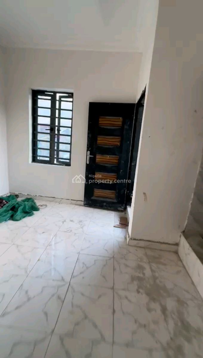 Standard and Spacious Mini Flat, Akoka, Akoka, Yaba, Lagos, Mini Flat (room and Parlour) for Rent