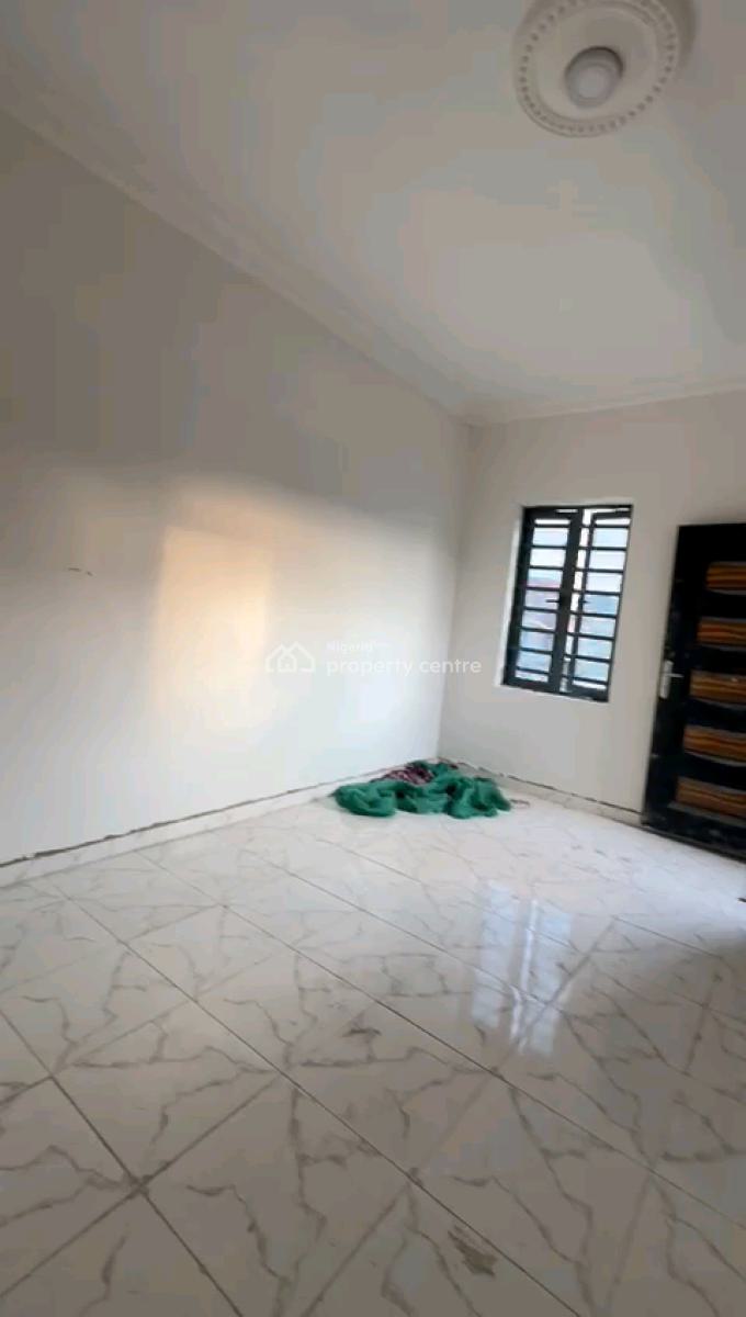 Standard and Spacious Mini Flat, Akoka, Akoka, Yaba, Lagos, Mini Flat (room and Parlour) for Rent