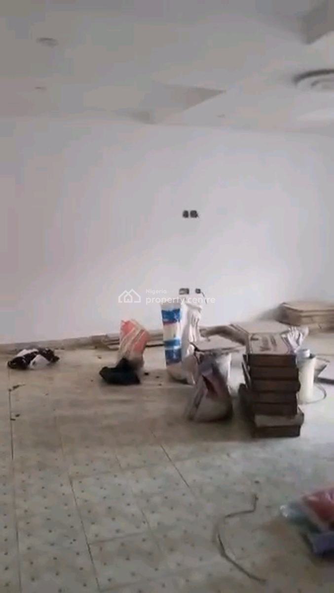 Standard and Spacious 2 Bedroom Bungalow, Medina Estate, Medina, Gbagada, Lagos, Flat / Apartment for Rent