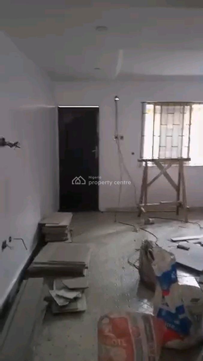 Standard and Spacious 2 Bedroom Bungalow, Medina Estate, Medina, Gbagada, Lagos, Flat / Apartment for Rent