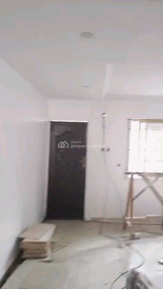 Standard and Spacious 2 Bedroom Bungalow, Medina Estate, Medina, Gbagada, Lagos, Flat / Apartment for Rent