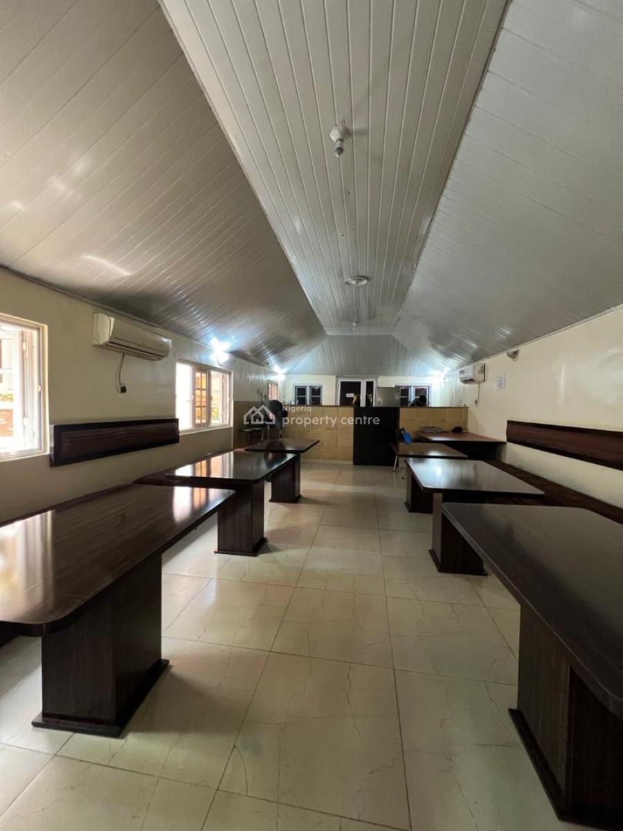 Functional and Strategically Aligned Guest House & Suites, Near Vio Office, Mabushi, Abuja, Hotel / Guest House for Sale