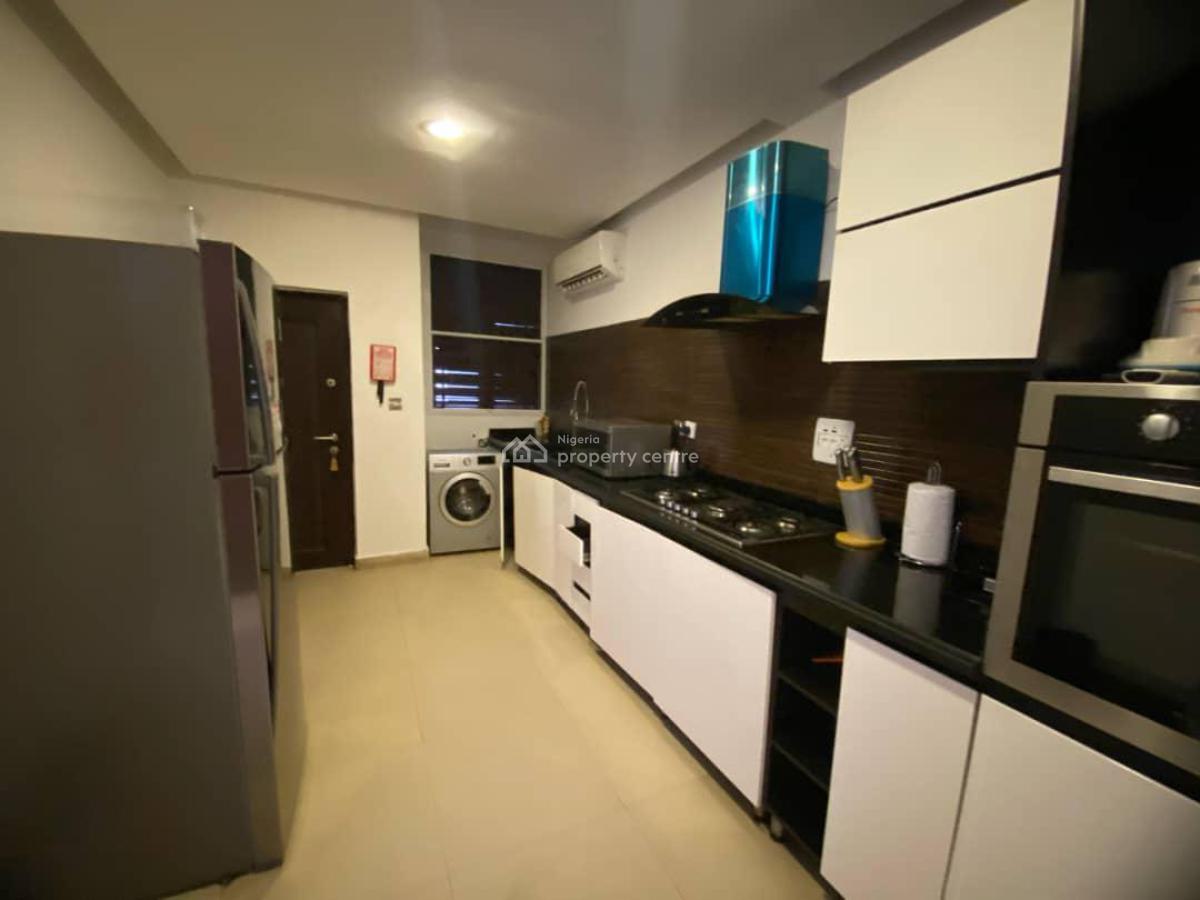 Beautiful 3 Bedroom Apartment with Swimming Pool, Snook, Elevator &gym, Banana Island, Ikoyi, Lagos, Flat / Apartment for Sale