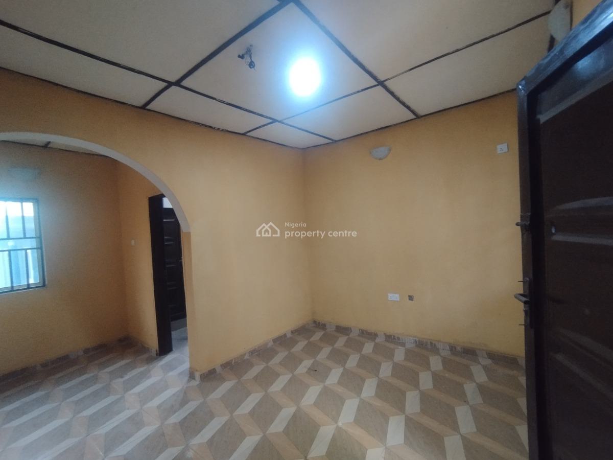 New 2bedroom Flat, Ikorodu, Lagos, Flat / Apartment for Rent