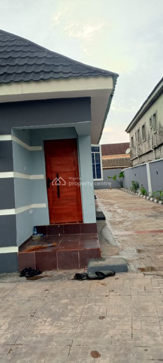 Newly Built Lovely Mini Flat Ensuit, Very Close to Orinmerunmu Bus Stop, Olowotedo, Asese, Ibafo, Ogun, Mini Flat (room and Parlour) for Rent