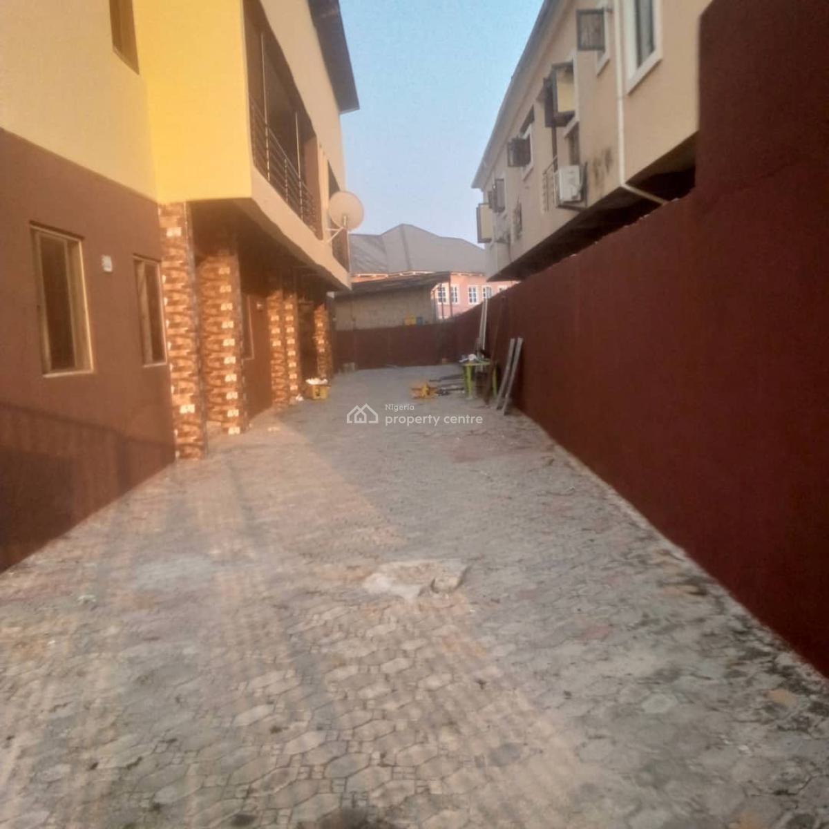 2 Bedroom Flat ( Ground Floor), Greenland Estate, Ogombo, Ogombo, Ajah, Lagos, Flat / Apartment for Rent
