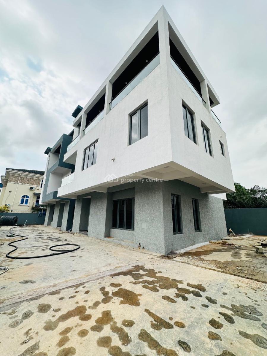 Gorgeously Finished Spacious 5 Bedroom Semi  Detached Duplex with Bq, Ikeja Gra, Ikeja, Lagos, Semi-detached Duplex for Sale