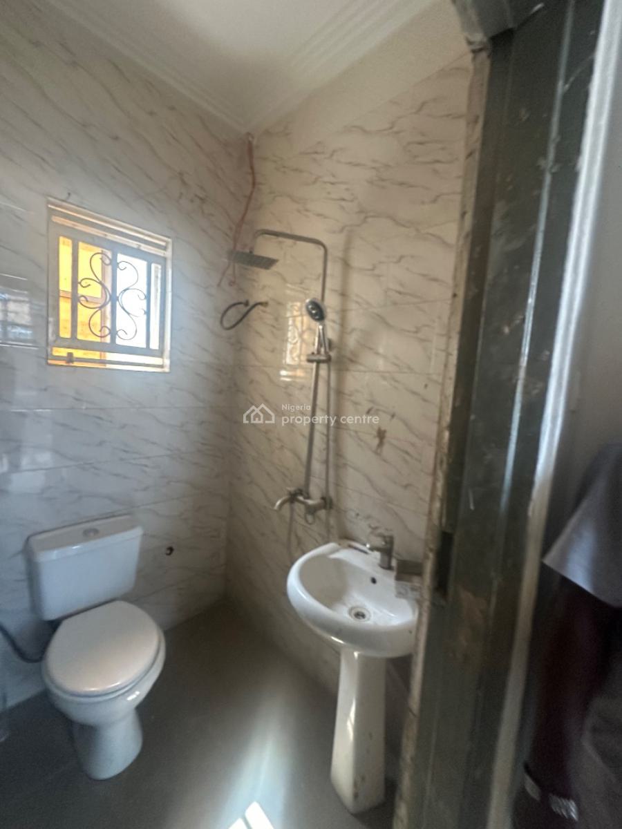 Luxury Spacious 3 Bedroom Bungalow with 2 Rooms Bq, Sungold, Galadimawa, Abuja, Detached Bungalow for Rent