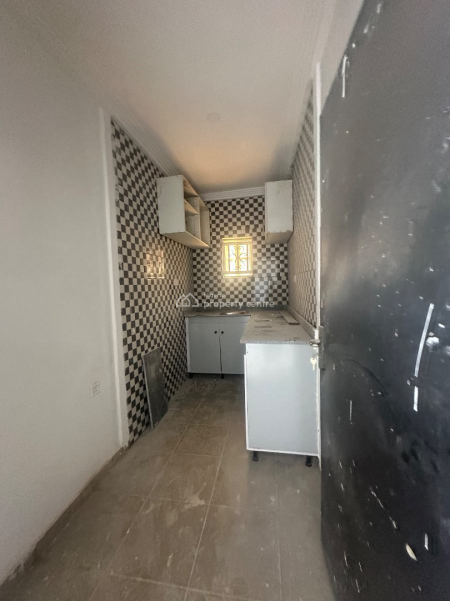 Luxury Spacious 3 Bedroom Bungalow with 2 Rooms Bq, Sungold, Galadimawa, Abuja, Detached Bungalow for Rent