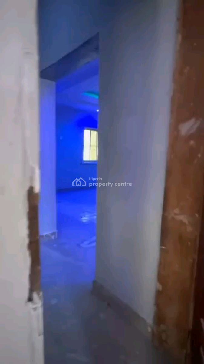 Standard and Spacious 3 Bedroom Flat, Soluyu, Soluyi, Gbagada, Lagos, Flat / Apartment for Rent