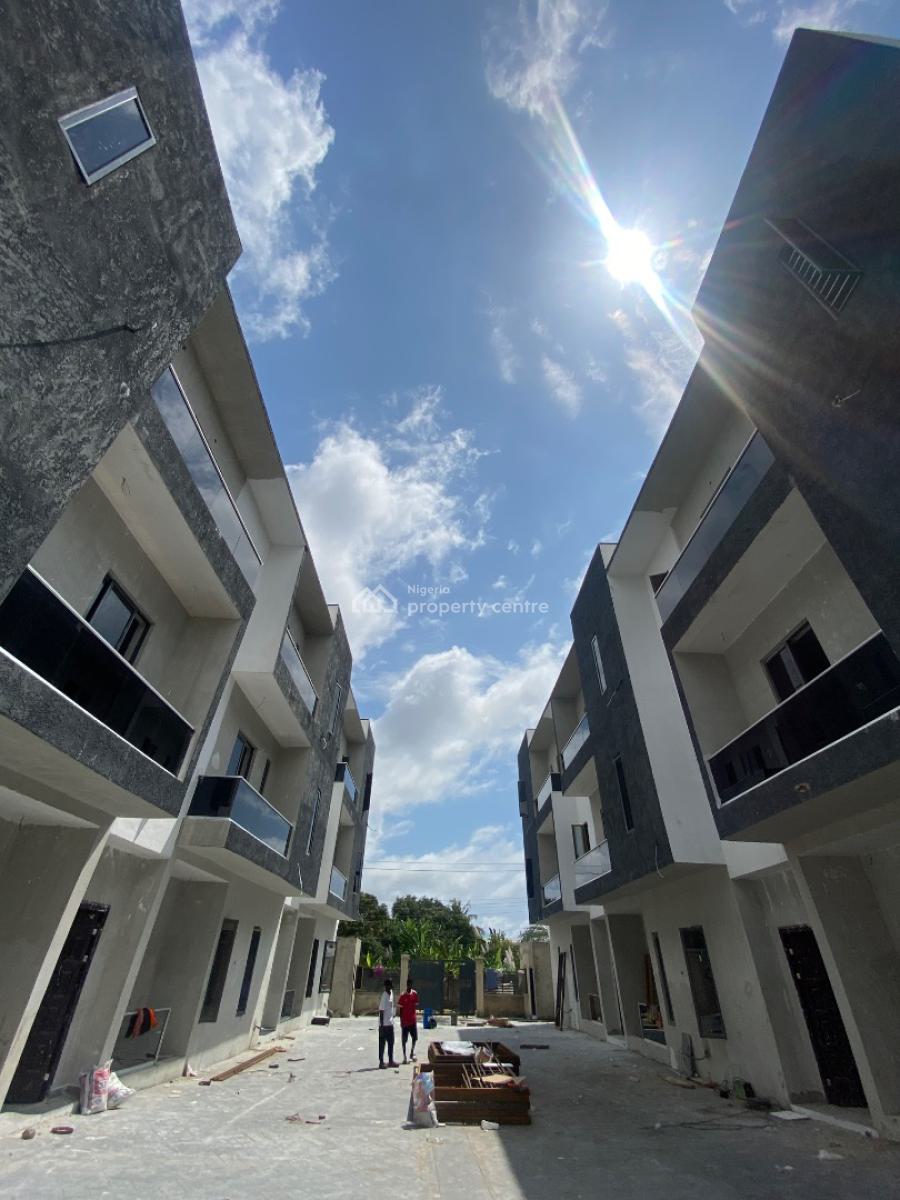 Standard and Spacious Newly Built Mini Flat with Two Toilets, Majek Sangotedo Depot Estate, Sangotedo, Ajah, Lagos, Mini Flat (room and Parlour) for Rent