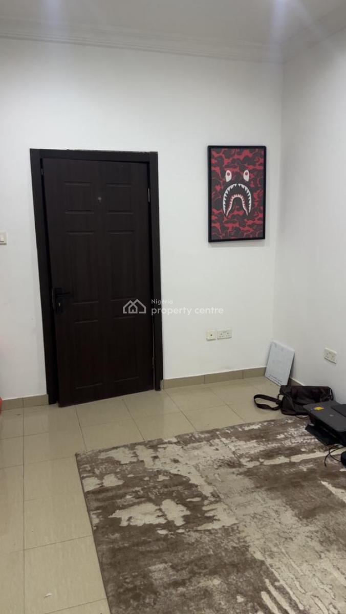 En-suite  Bedroom with Ac Installed, Freedom Way, Lekki Phase 1, Lekki, Lagos, Self Contain (single Rooms) for Rent