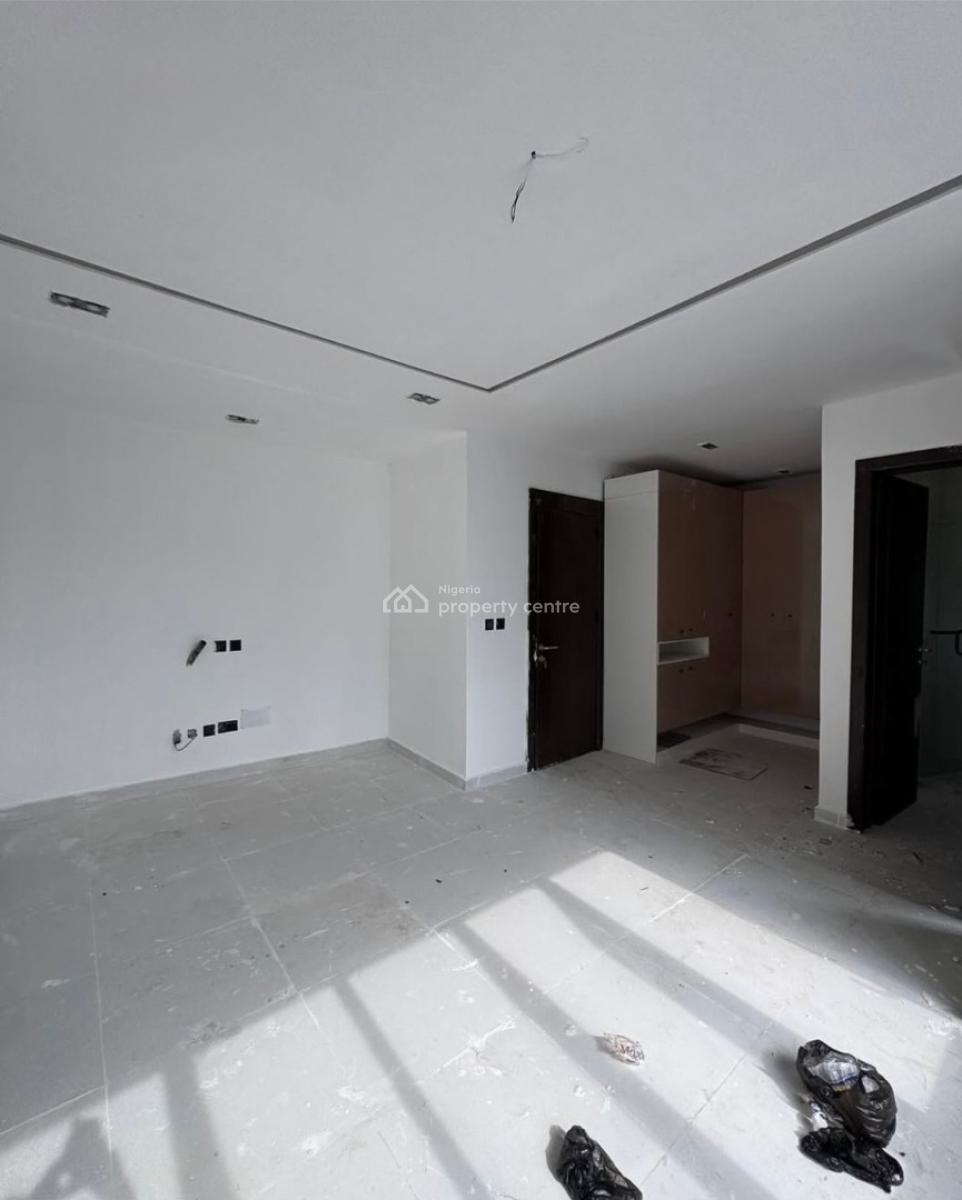 Brand New and Serviced with 24/7 Power Supply 4 Bedroom En-suite Townh, Lekki Phase 1, Lekki, Lagos, Terraced Duplex for Rent