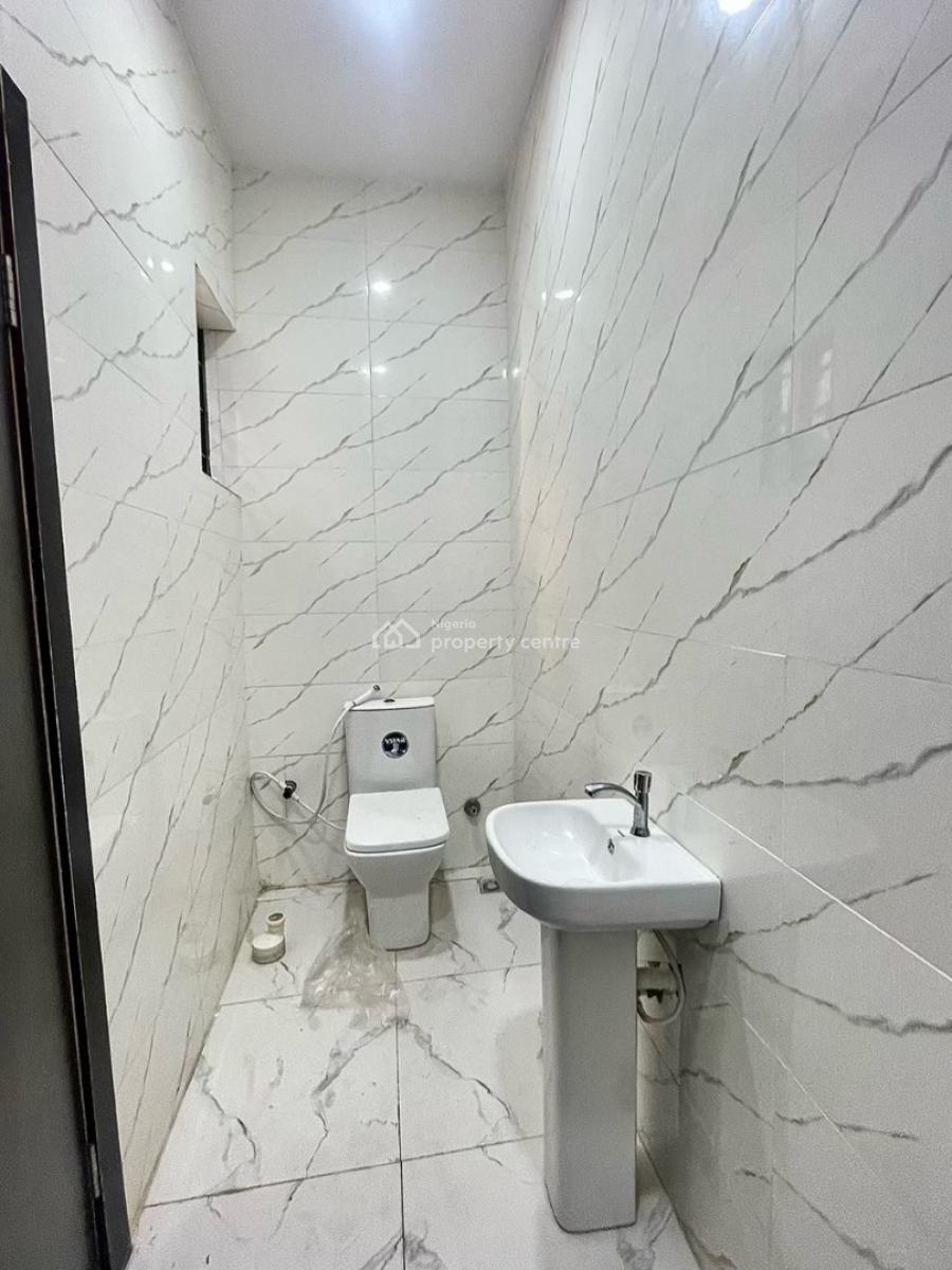 Brand Newly Built Luxury 2bedroom Apartment, Atlantic View Estate, Lekki Phase 1, Lekki, Lagos, Flat / Apartment for Rent