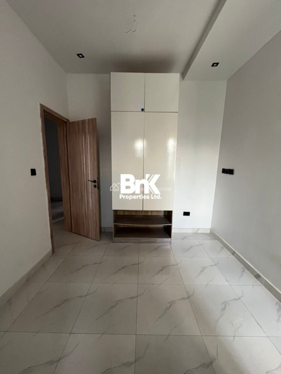 1unit of 4-bedroom Terrace Duplex, Lekki County Road, Lekki, Lagos, Terraced Duplex for Sale