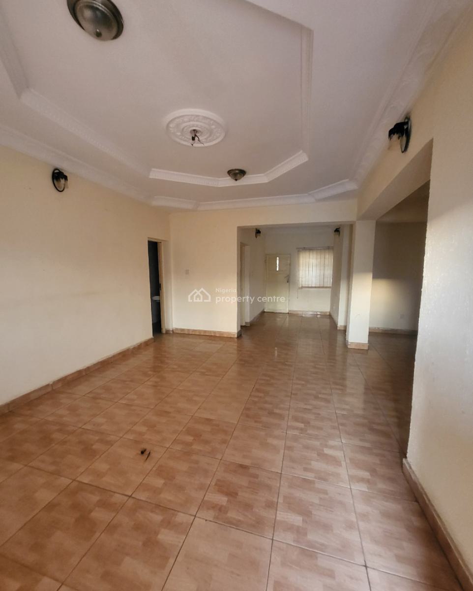 Luxurious Massive 3bedroom Flat, Near American International School, Durumi, Abuja, Flat / Apartment for Rent