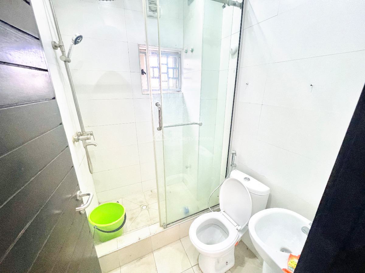 Luxury 2 Bedroom Apartment on Ground Floor, Lsdpc Estate, Freedom Way, Lekki Phase 1, Lekki, Lagos, Flat / Apartment for Rent