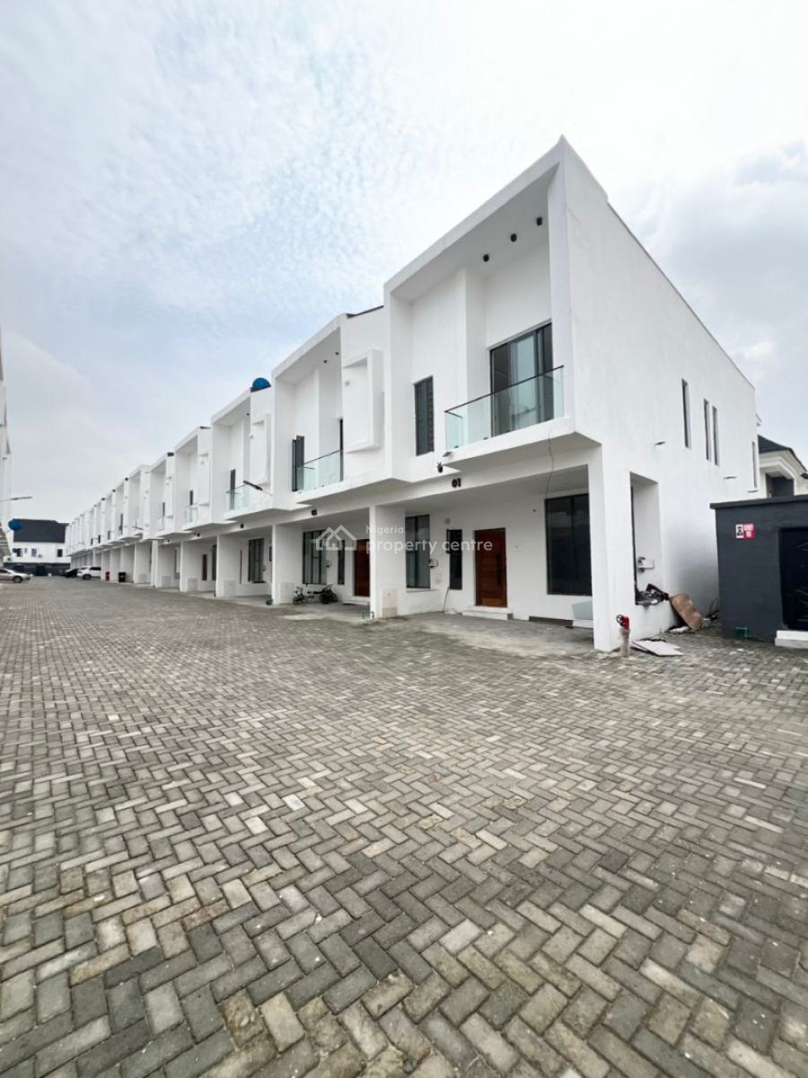4bedroom Semi Detached Duplex, Vgc, Lekki, Lagos, Semi-detached Duplex for Sale