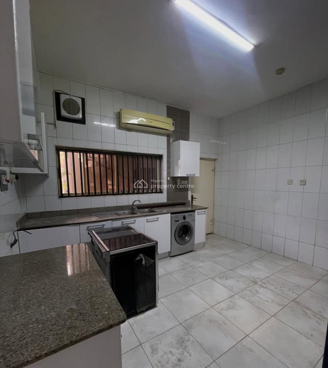 Luxury 3 Bedroom Apartment, Lekki Phase 1, Lekki, Lagos, Flat / Apartment for Rent