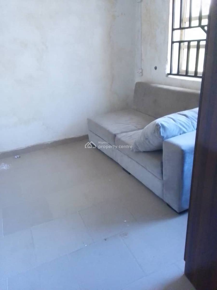 1bedroom Flat, Ilasan Lekki , Lagos, Lekki, Lagos, Mini Flat (room and Parlour) for Rent