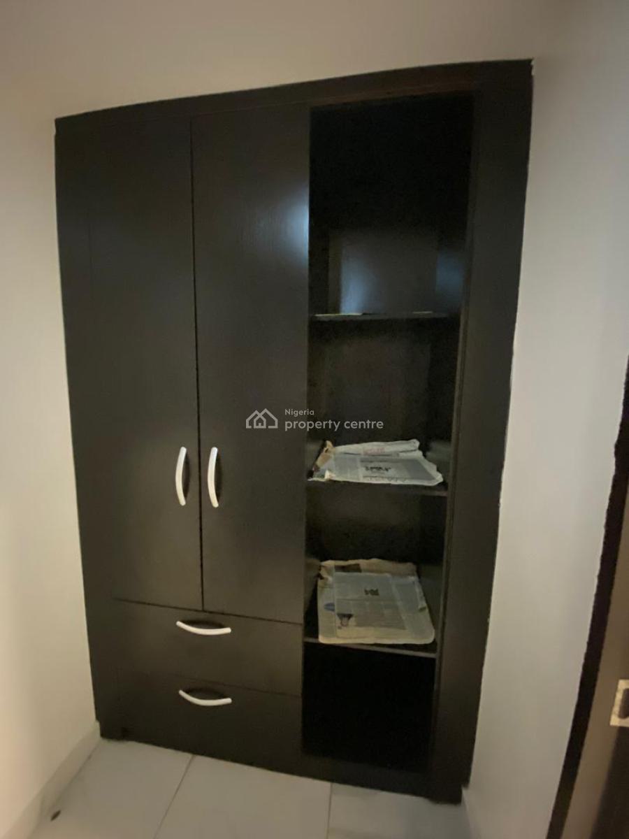 Newly Revamped Serviced 3 Bedroom Maisonnette with Bq, Off Fola Oshibo Street, Lekki Phase 1, Lekki, Lagos, Terraced Duplex for Sale