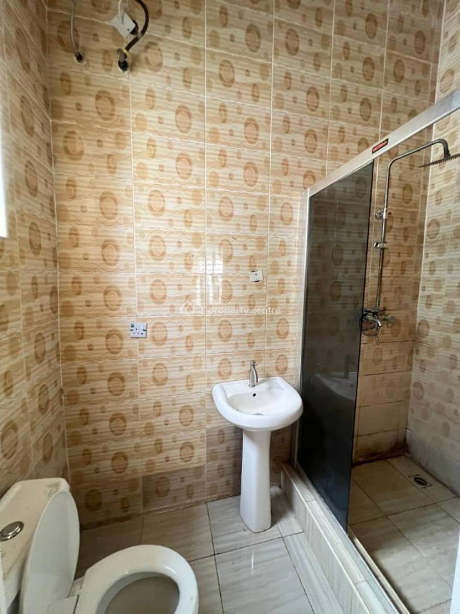 4 Bedroom Duplex with Bq, Off Catholic Church Ologolo, Ologolo, Lekki, Lagos, Semi-detached Duplex for Rent