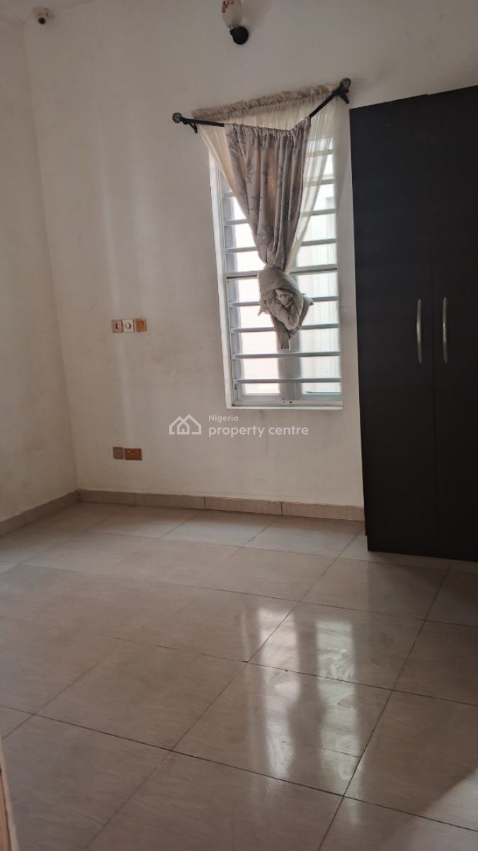 4 Bedroom Duplex with Bq, Off Catholic Church, Ologolo, Lekki, Lagos, Semi-detached Duplex for Rent