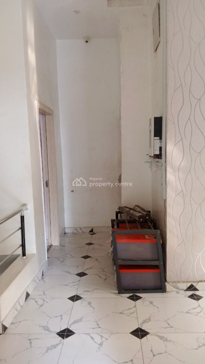 4 Bedroom Duplex with Bq, Off Catholic Church, Ologolo, Lekki, Lagos, Semi-detached Duplex for Rent