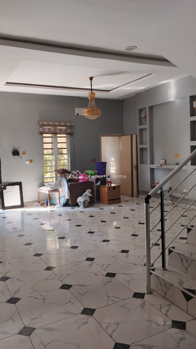 4 Bedroom Duplex with Bq, Off Catholic Church, Ologolo, Lekki, Lagos, Semi-detached Duplex for Rent